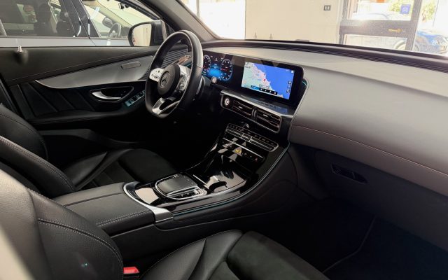 Mercedes-Benz EQC 400 AMG Line