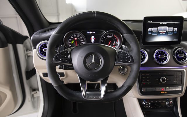 Mercedes-Benz CLA 45 4MATIC