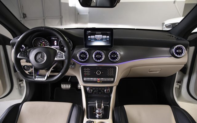 Mercedes-Benz CLA 45 4MATIC