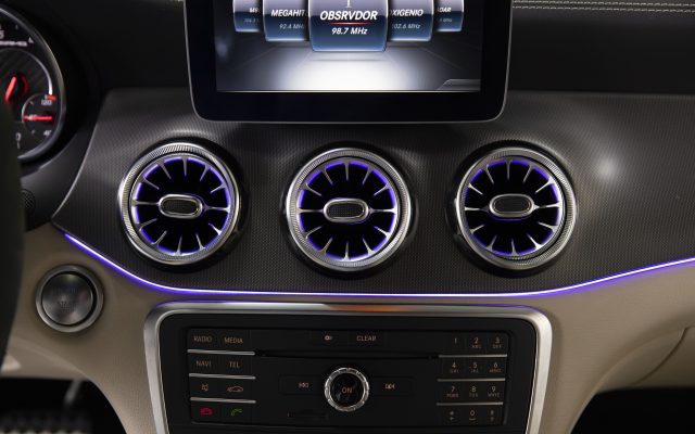 Mercedes-Benz CLA 45 4MATIC